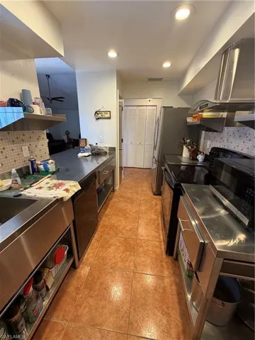 126 Oakside St, Lehigh Acres, Florida 33936