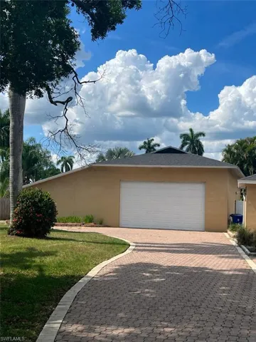 1357 Osceola Dr, Fort Myers, Florida 33901