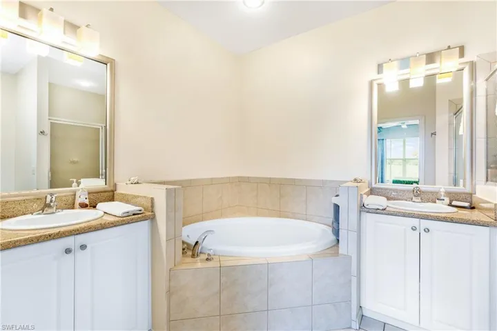 7940 Mahogany Run Ln # 625, Naples Fl 34113