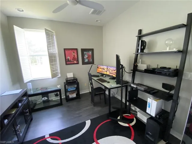 4206  Avian  AVE, Fort Myers, FL 33916