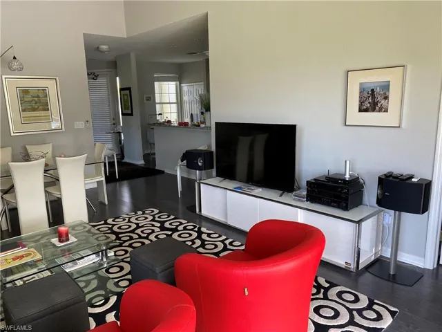 4206  Avian  AVE, Fort Myers, FL 33916