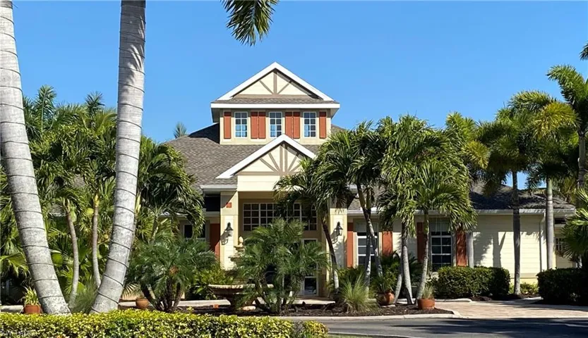 4206  Avian  AVE, Fort Myers, FL 33916