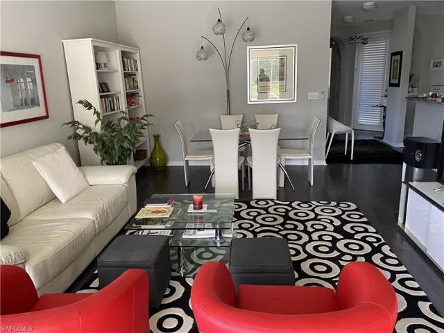 4206  Avian  AVE, Fort Myers, FL 33916