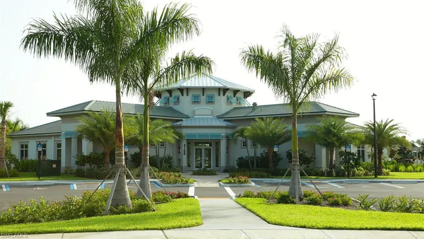 4262 Dutchess Park Rd, Fort Myers, Florida 33916