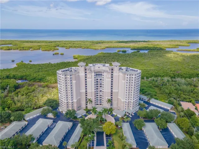 Bird's eye view featuring Tower Pointe