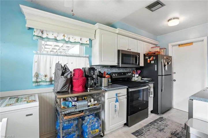 1164  Navajo  AVE, Lehigh Acres, FL 33974