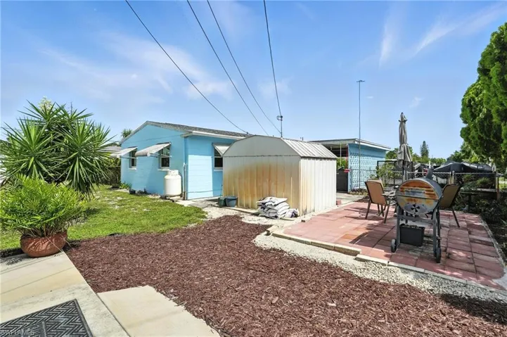 1164  Navajo  AVE, Lehigh Acres, FL 33974