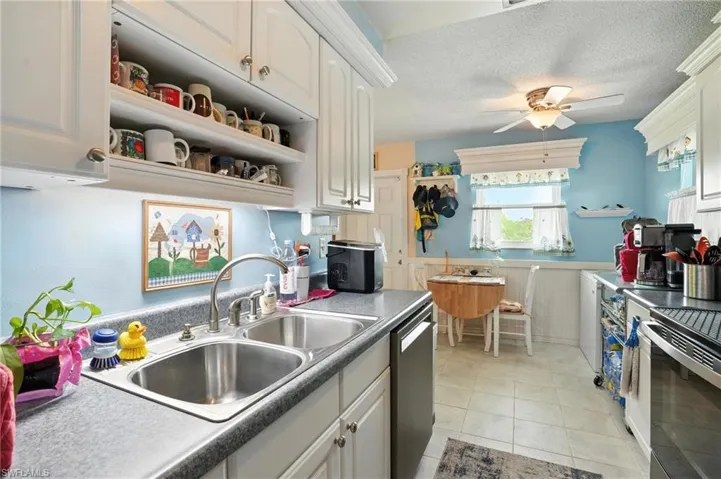1164  Navajo  AVE, Lehigh Acres, FL 33974