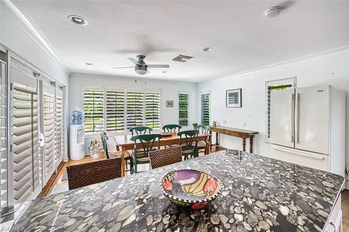 kitchen to dining area