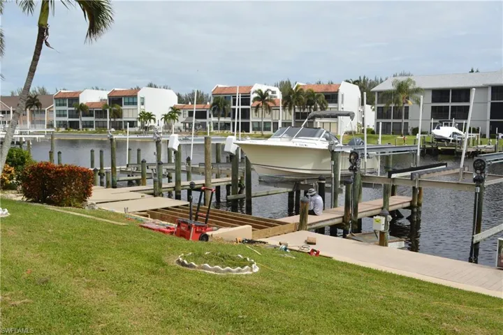 4229 Se 19th Pl 1d, Cape Coral, Florida 33904