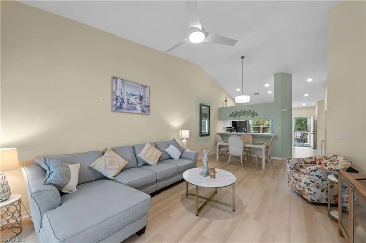 1240  Sarah Jean  CIR, Naples, FL 34110