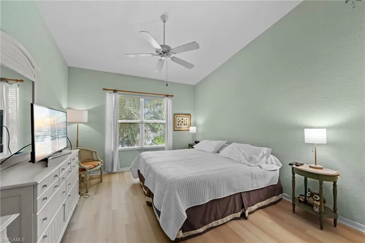 1240  Sarah Jean  CIR, Naples, FL 34110