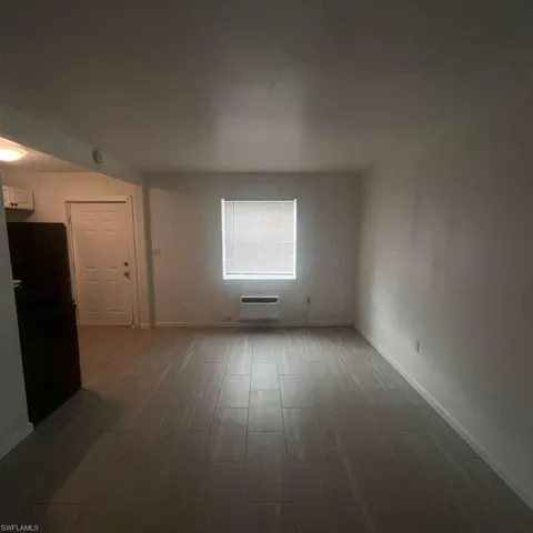 3619  Seminole  AVE, Fort Myers, FL 33916