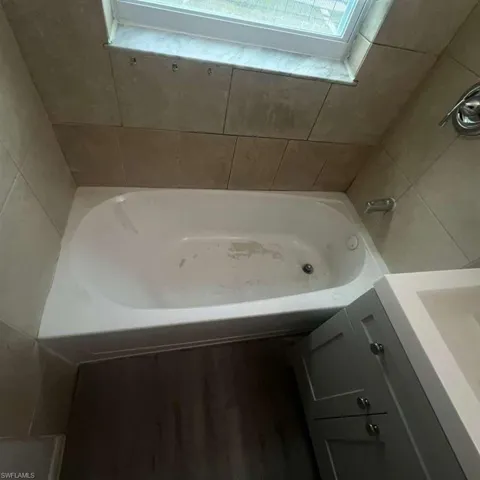 3619  Seminole  AVE, Fort Myers, FL 33916