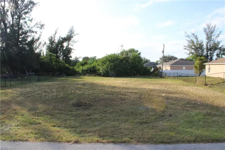 1634 Nw 1st Ave, Cape Coral, Florida 33993