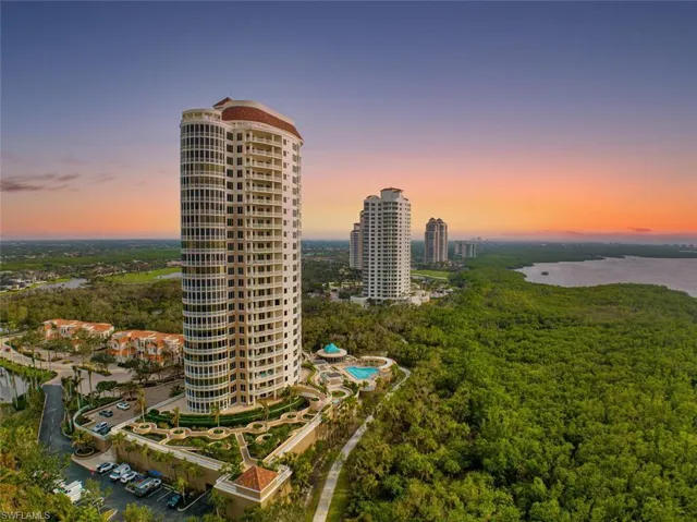 Azure #801 Showplace
