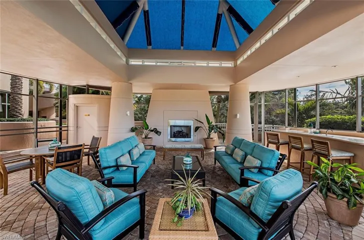 Azure Entertaining Pool Pavilion