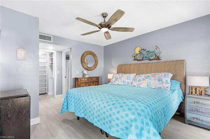 53 High Point Cir W 310, Naples, Florida 34103