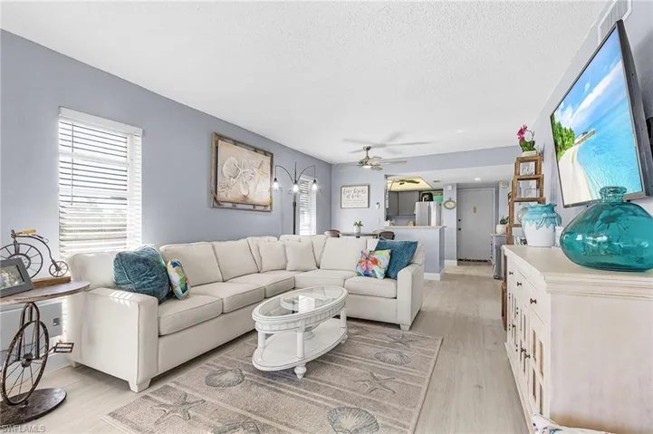 53 High Point Cir W 310, Naples, Florida 34103