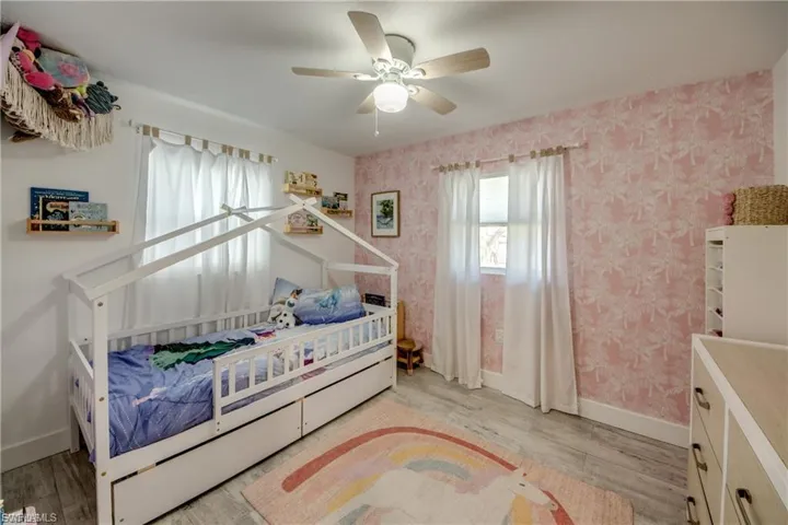 355 Donora Blvd, Fort Myers Beach, Florida 33931