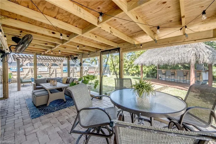 355 Donora Blvd, Fort Myers Beach, Florida 33931