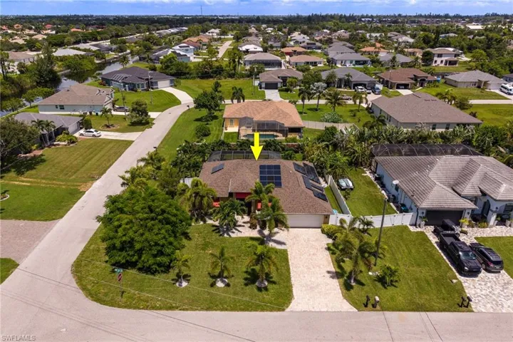 2325 Sw 20th St, Cape Coral, Florida 33991