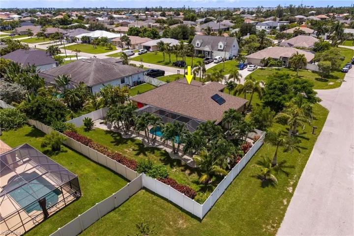 2325 Sw 20th St, Cape Coral, Florida 33991