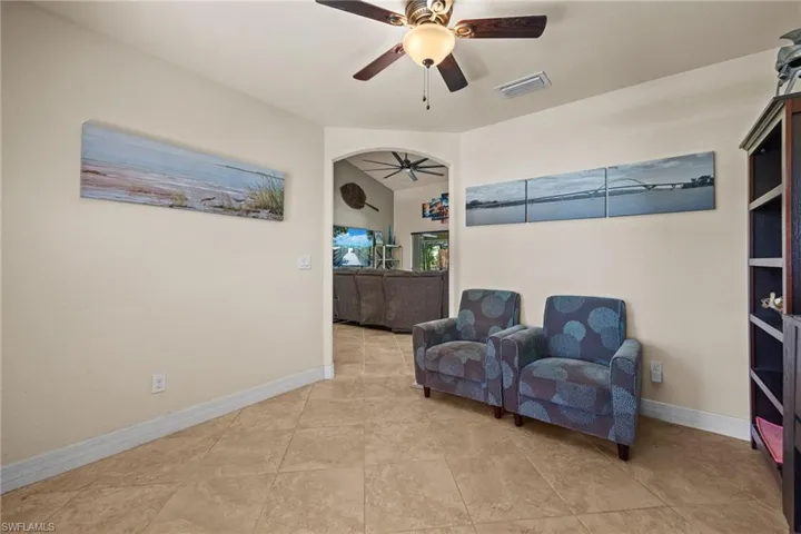 2325 Sw 20th St, Cape Coral, Florida 33991