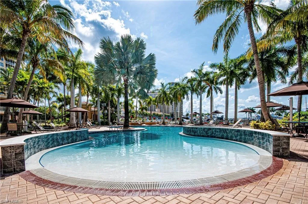 6061 Silver King BLVD, Cape Coral, FL 33914,224071955