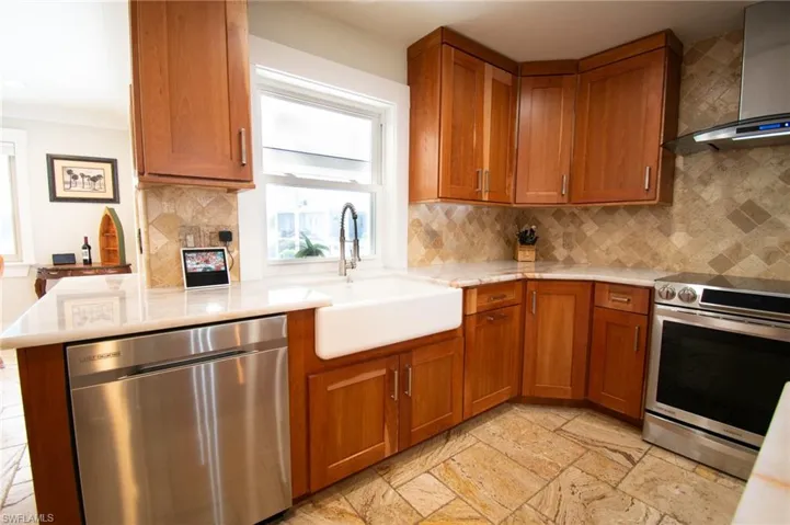 Farmhouse sink and pass through to lanai