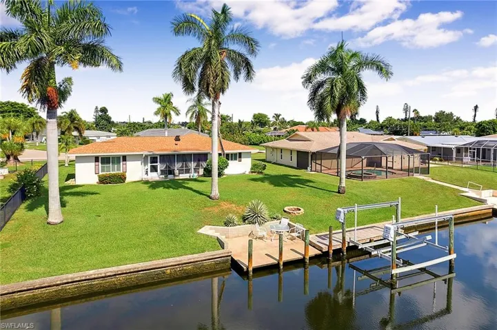 4529 Se 1st Ave, Cape Coral, Florida 33904