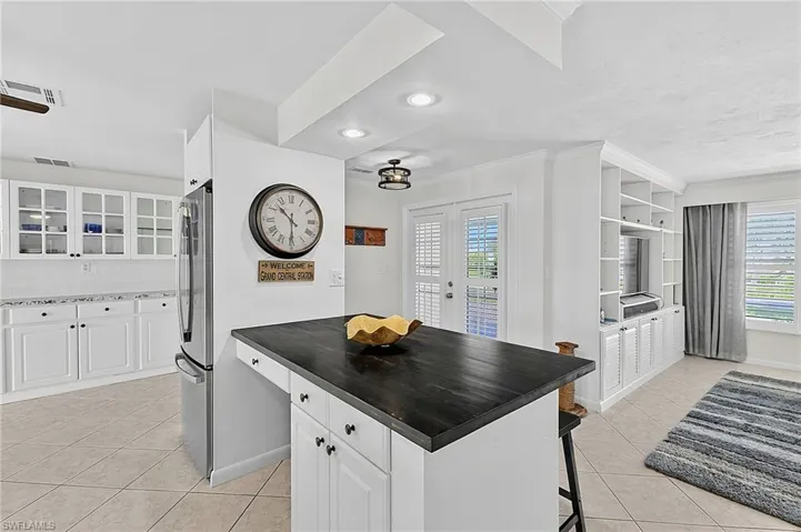 4529 Se 1st Ave, Cape Coral, Florida 33904