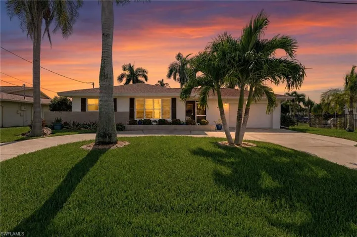 4529 Se 1st Ave, Cape Coral, Florida 33904