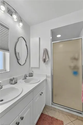 4529 Se 1st Ave, Cape Coral, Florida 33904
