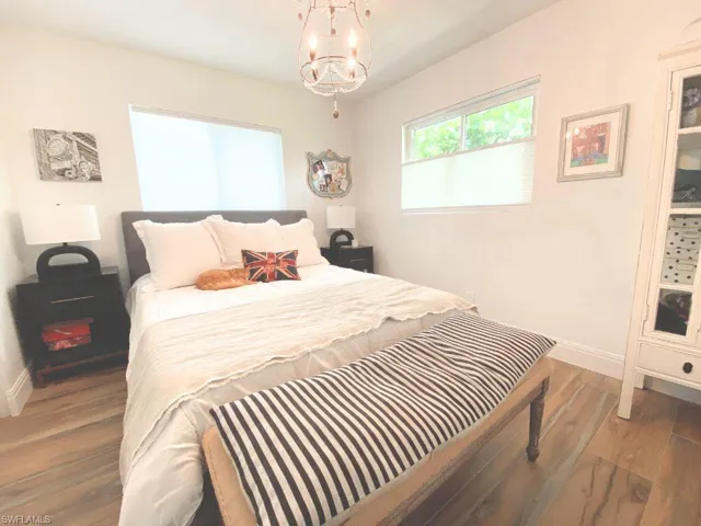 1340  West  LN, Naples, FL 34110