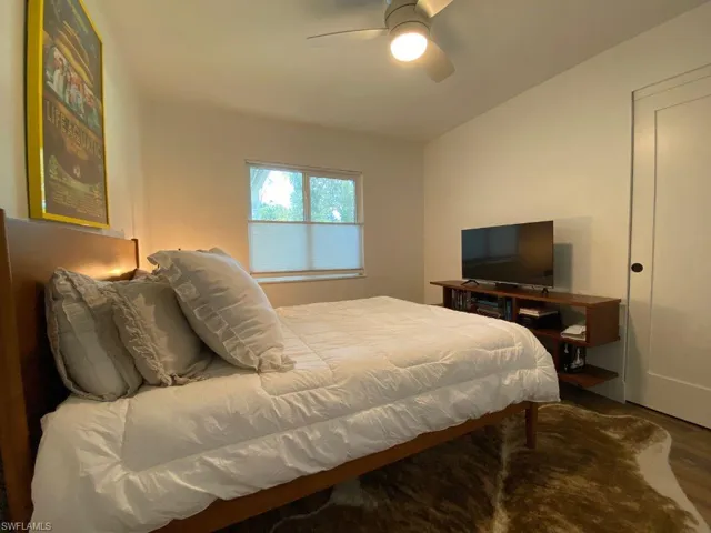 1340  West  LN, Naples, FL 34110
