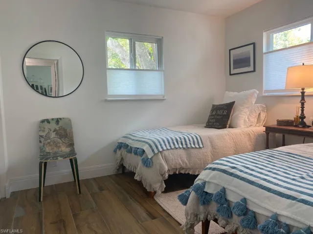 1340  West  LN, Naples, FL 34110