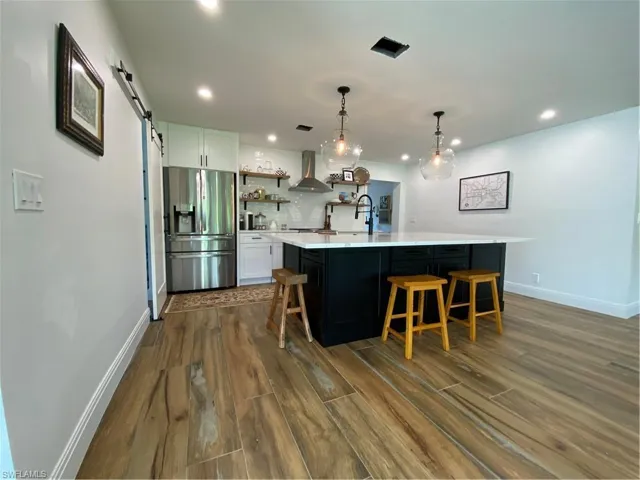 1340  West  LN, Naples, FL 34110