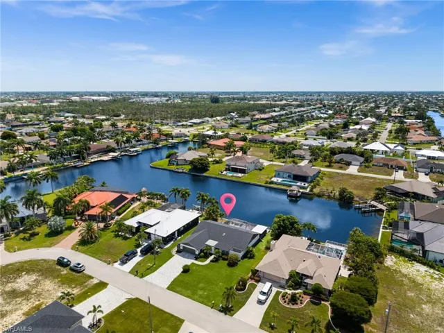 3911 25th Ct, Cape Coral, Florida 33914