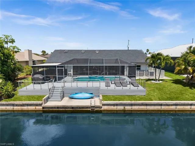 3911 25th Ct, Cape Coral, Florida 33914