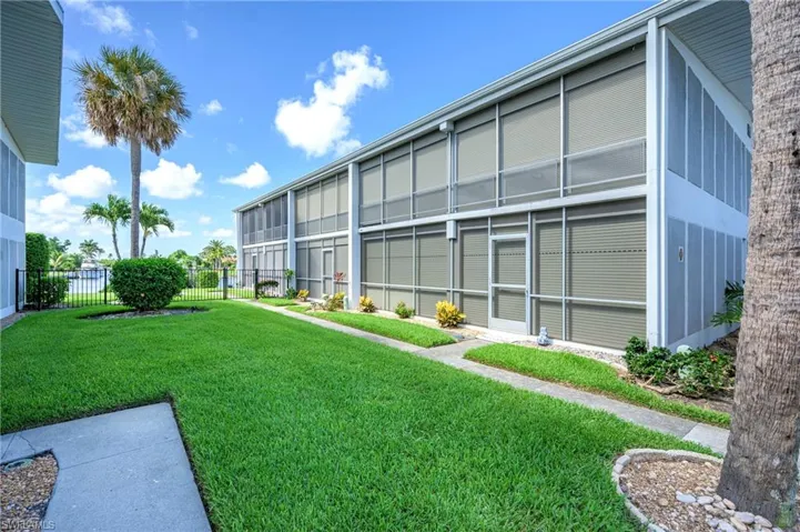 330 Tudor Dr 102, Cape Coral, Florida 33904