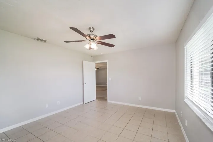 2715 Se 8th Ave, Cape Coral, Florida 33904