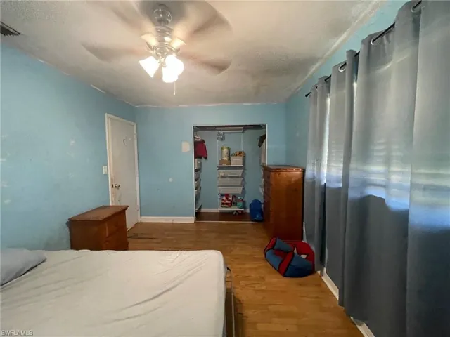 114 Lincoln AVE, LEHIGH ACRES FL 33936