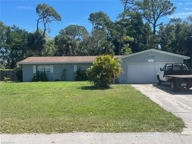 114 Lincoln AVE, LEHIGH ACRES FL 33936