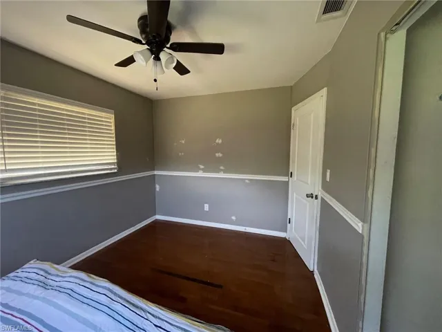 114 Lincoln AVE, LEHIGH ACRES FL 33936