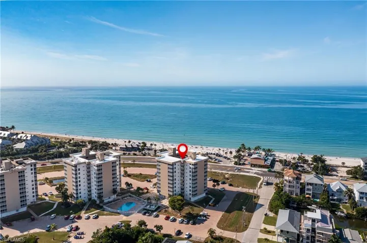 Bird's eye view of expansive coastline