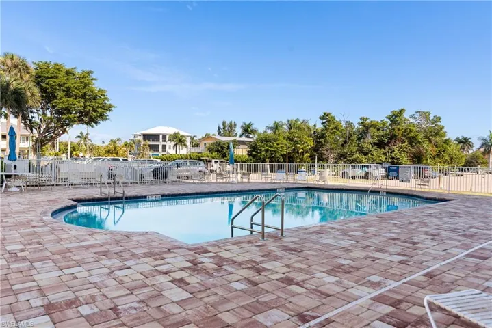 Community pool