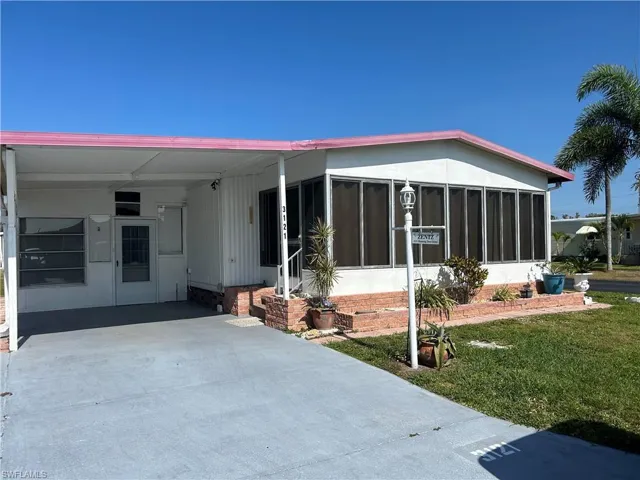 3121  Running Deer  DR, North Fort Myers, FL 33917
