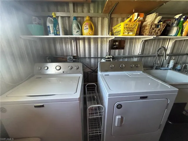 3121  Running Deer  DR, North Fort Myers, FL 33917