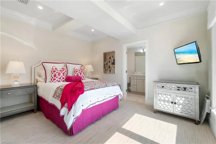 237 Bayfront Dr, Bonita Springs, Florida 34134